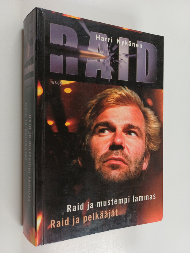 Harri Nykänen : Raid ja mustempi lammas ; Raid ja pelkääjät