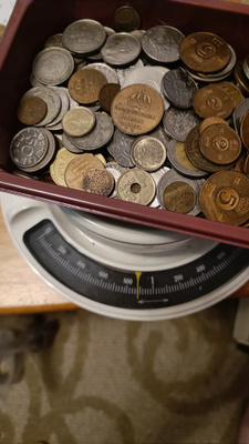Ulkomaalaisia kolikoita n.0.800kg
