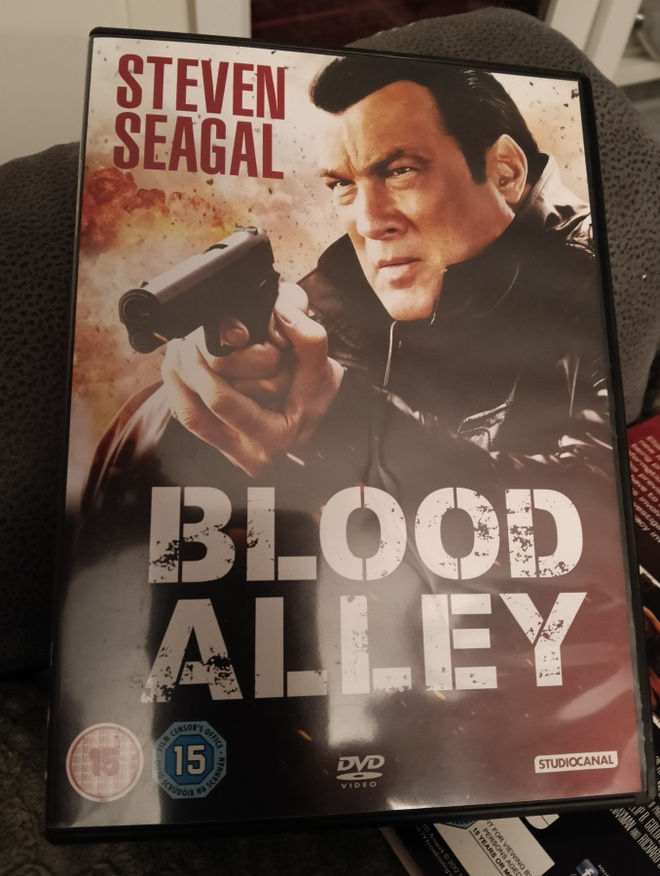 Tue justice : blood alley