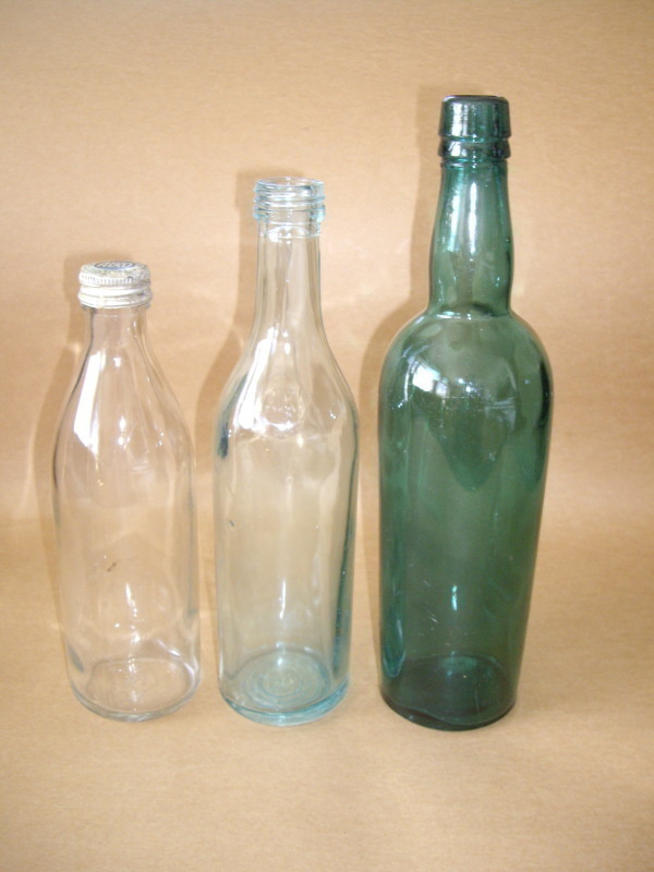 VIINAPULLOT  2kpl  1960-luku