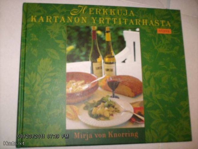 Mirja von Knorring: Herkkuja kartanon yrttitarhasta (Sis.pk)