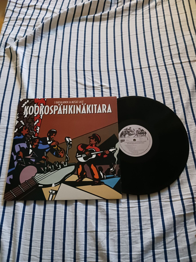 J. Karjalainen Ja Mustat Lasit – Kookospähkinäkitara lp nm