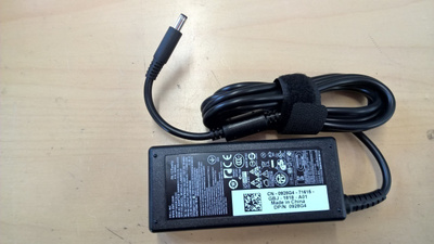 Dell XPS / Inspiron virtalähde 19.5V/3.34A -