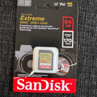 Uusi SanDisk Extreme SDXC UHS-I muistikortti 64 GB - pikkukuva 1