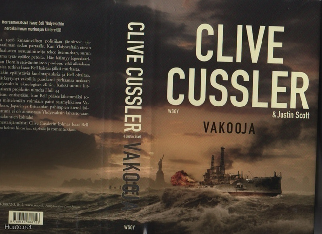 Cussler, Clive: Vakooja, WSOY 2012, skp., 1.p. K3