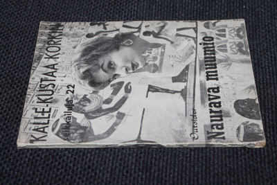 Outsider - Naurava muumio 1960