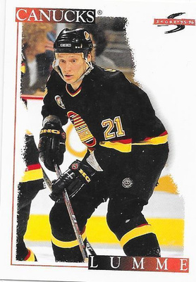 1995-96 Score #102 Jyrki Lumme Vancouver Canucks