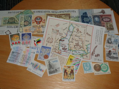 1985 postituoreita postimerkkejä