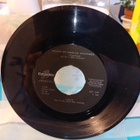 7" single LOLA : Kaunis on maailma haaveiden ( SIS POSTIKULU - pikkukuva 2