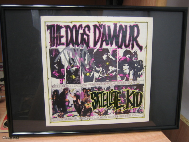 DOGS D'AMOUR - SATELLITE KID 7'' SINGLE TYLAN NIMMARILLA !