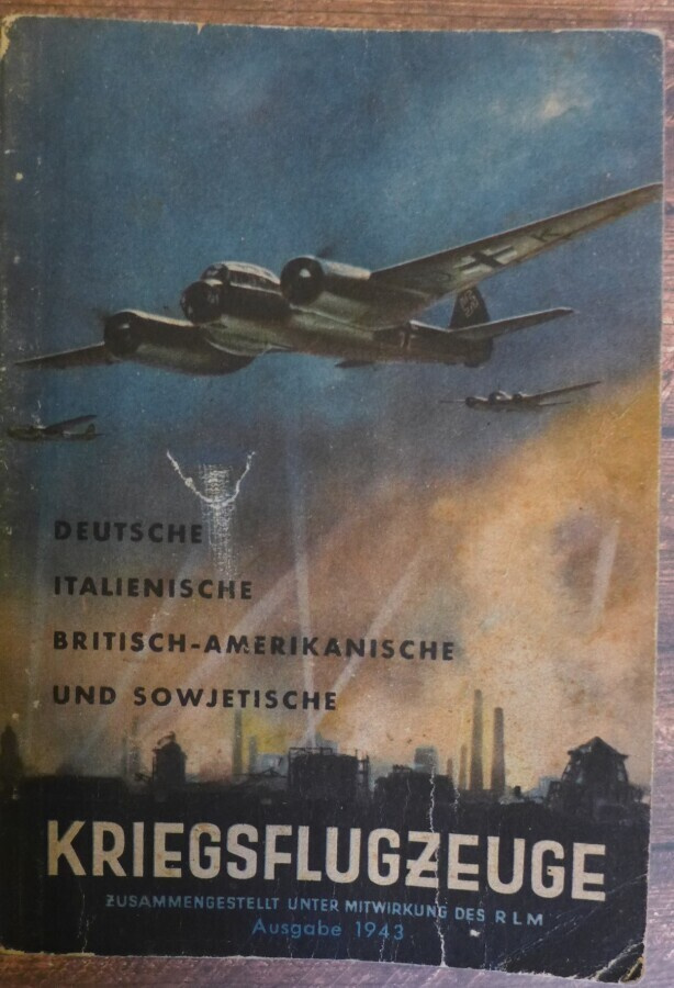 KIRJA Luftwaffe  vuodelta 1943 aito lentokone