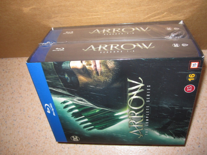 Arrow - Koko sarja BLU-RAY UUSI, MUOVEISSA