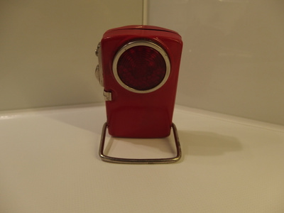 Vintage punainen taskulamppu