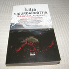 Lilja Sigurdardottir  Jääkylmä aurinko -pok - pikkukuva 1
