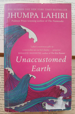 Jhumpa Lahiri - Unaccustomed Earth (paperback)