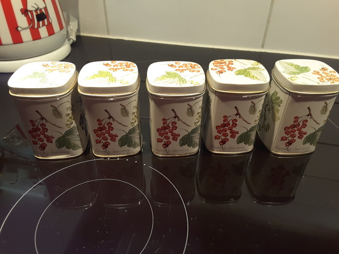 Louise Carling peltipurkki x 5