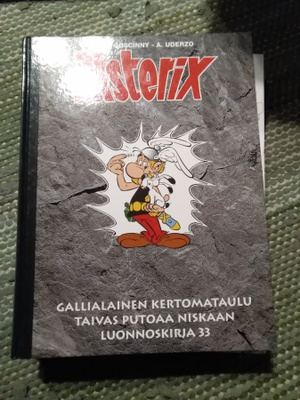 Goscinny - Uderzo: Asterix-kirjasto XII
