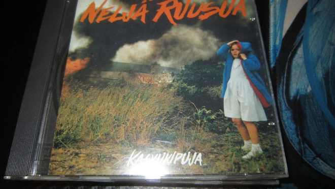 NELJÄ RUUSUA - KASVUKIPUJA