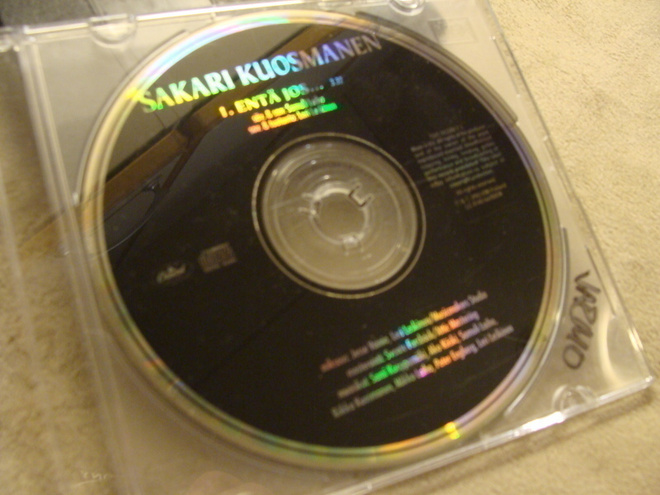 Sakari Kuosmanen / ENTÄ JOS  CD- SINKKU