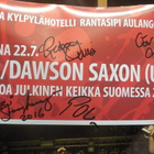 OLIVER DAWSON SAXON JULISTE KOKO BÄNDIN NIMMAREILLA - pikkukuva 2
