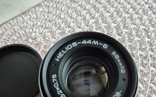 Helios 44M-6 objektiivi