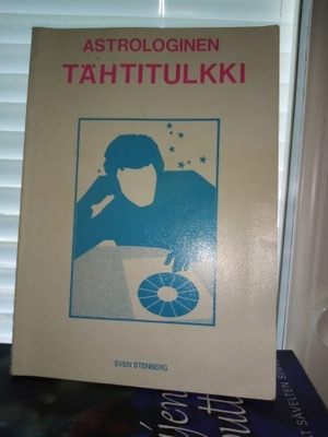 Sven Stenberg : Astrologinen Tähtitulkki ( SIS POSTIKULU)