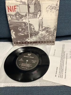 NIF:VANTAAN SATUJA 7" EP PS. + SAATE