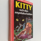 Carolyn Keene : Kitty och den mystiska katten - pikkukuva 1
