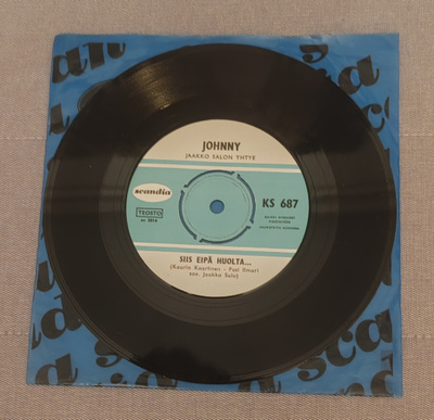 Johnny Siis Eipä Huolta... 7"Single
