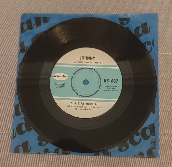 Johnny Siis Eipä Huolta... 7"Single