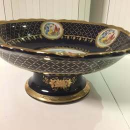 T.M. Seckin Limoges France koboltinsininen jalallinen kulho