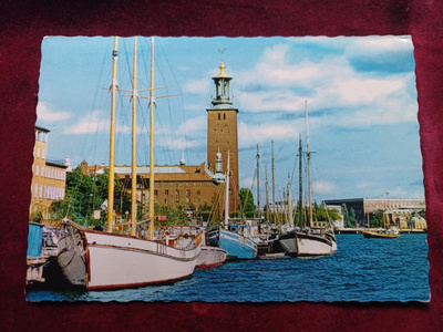 Purjelaivoja Tukholmassa Norr Mälarstrand. Laivakortti