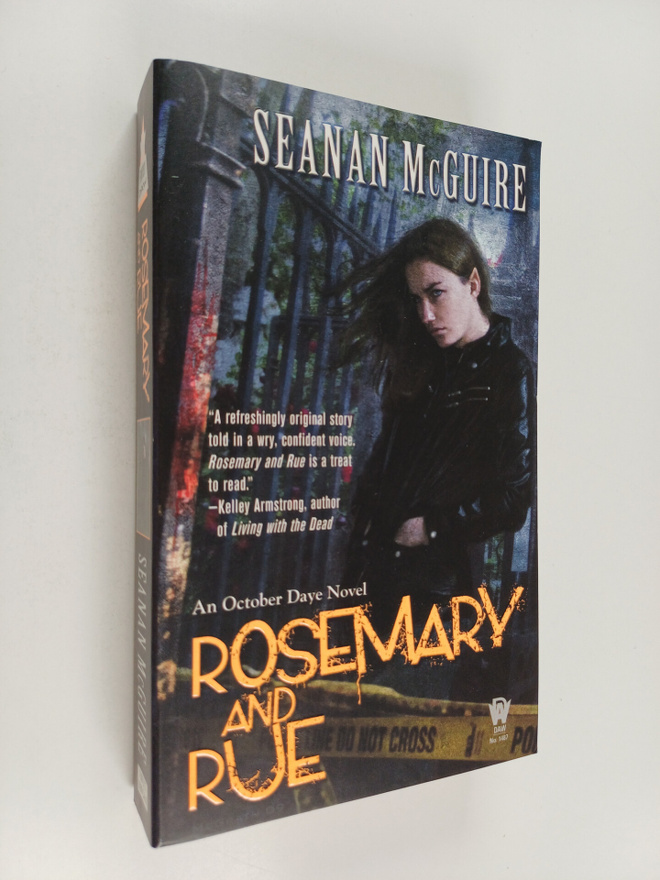 Seanan McGuire : Rosemary and rue