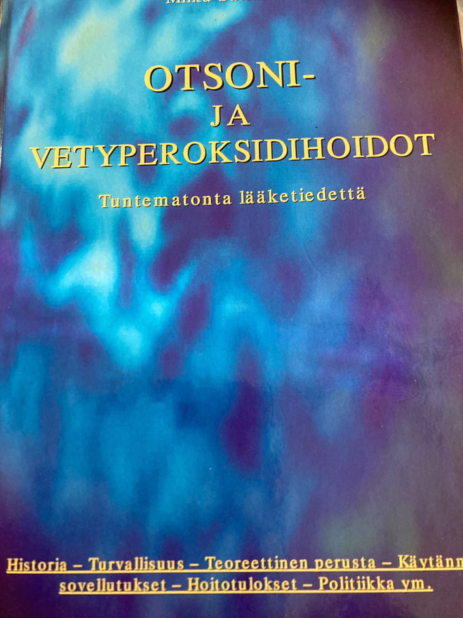 MIIKA SALLINEN: OTSONI- JA VETYPEROKSIDIHOIDOT
