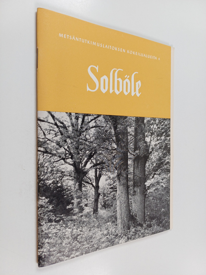 Olli Heikinheimo : Metsäntutkimuslaitoksen kokeilualueita...