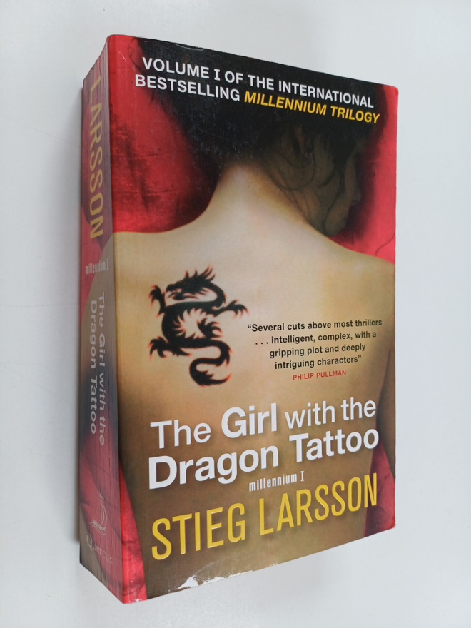Stieg Larsson : The girl with the dragon tattoo