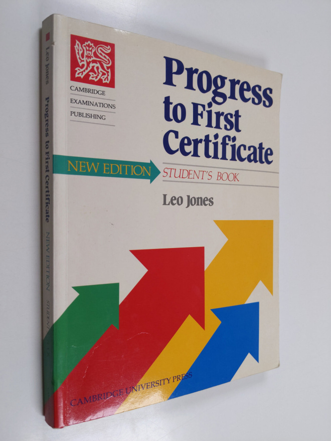 Leo Jones : Progress to first certificate : student's book