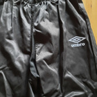 Uudet Umbro caprit / urheiluhousut - pikkukuva 2