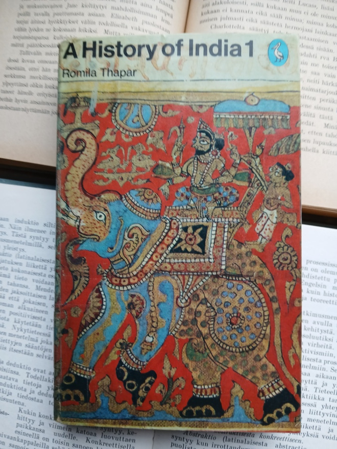 Romila Thapar - A History of India • Vol. 1 (paperback)