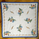 Puuvilla PÖYTÄLIINA kaunis KÄSIN KIRJAILTU LIINA 73x74cm - pikkukuva 1