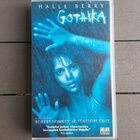 VHS: Gothika (Halle Berry, Robert Downey Jr. 2003) - pikkukuva 1