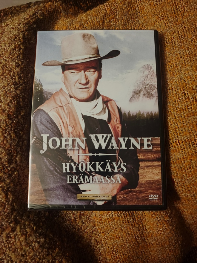 Hyökkäys erämaassa UUSI John Wayne