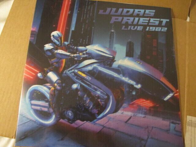 Judas Priest Live 1982 LP EU 2023 muoveissa
