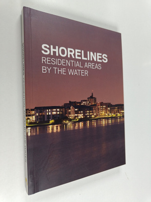 Shorelines : residental areas by the water