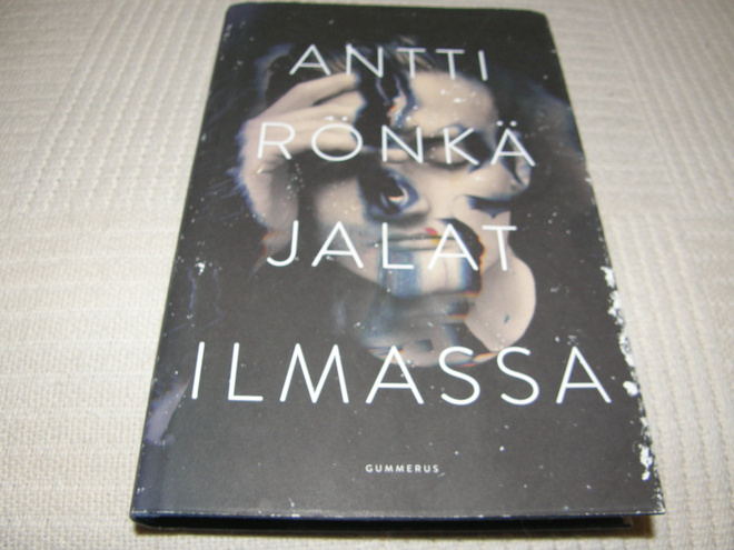 Antti Rönkä Jalat ilmassa -sid