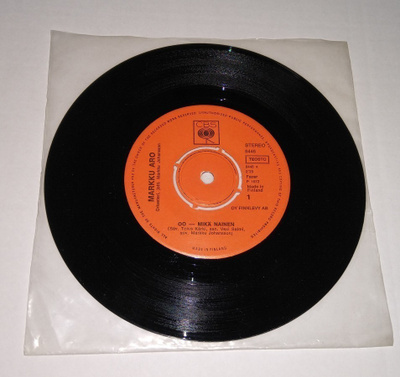 MARKKU ARO 00 - MIKÄ NAINEN  KOHTALO SINGLE 7" CBS