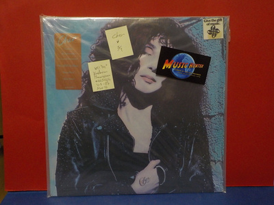 CHER - S/T UUSI U.S -87 NOV 10 KORKKAAMATON MUOVEISSAAN LP