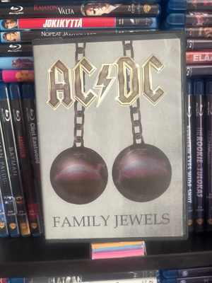 Acdc family jewels (2005