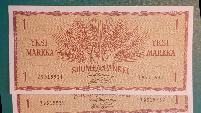 SUOMI 1mk.1963  2 kpl  Z  kirjain . Peräkkäiset numerot