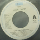 ALICE COOPER - LOVE'S A LOADED GUN / FIRE M- 7" - pikkukuva 2